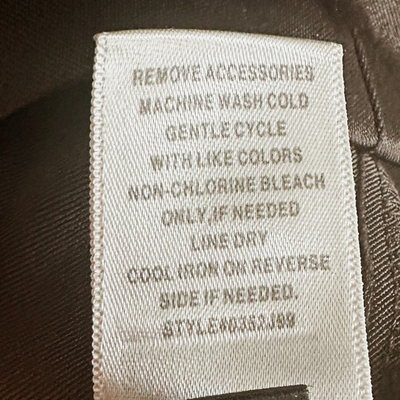 Tailored Dress Barn Little Chocolate Dress - Perfect for Any Occasion, Size 6 - Picture 15 of 15